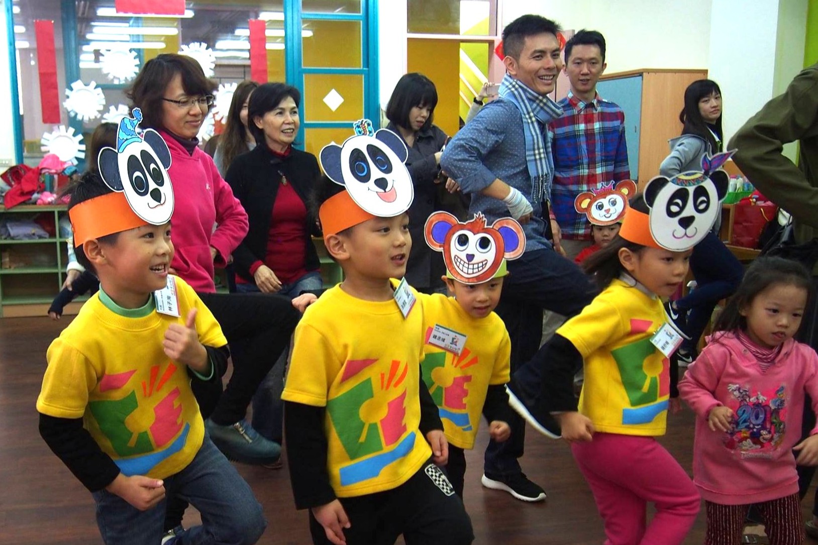 認識我們｜天堂鳥文教機構 台中托嬰、雙語幼兒園、英文才藝課程